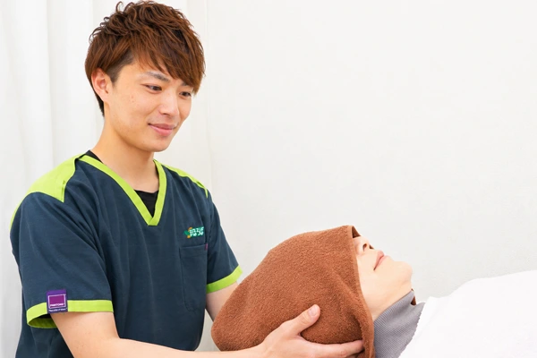 ドライヘッドスパの施術