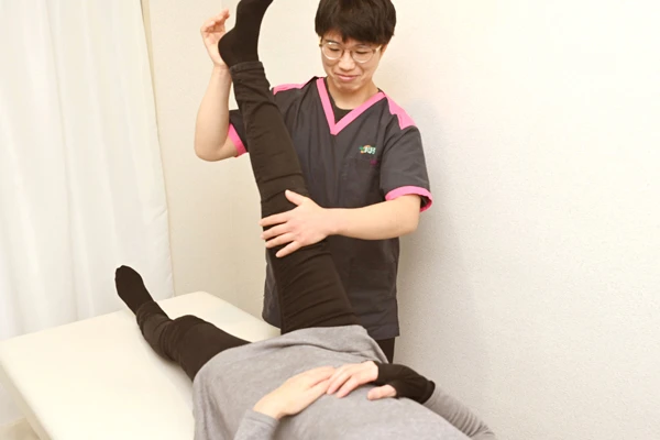 まほろば整骨院の偏平足病に対する施術