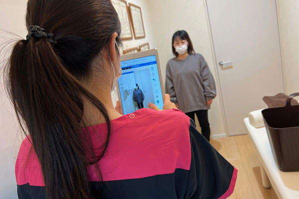 骨盤の歪み”のタイプを見極める検査