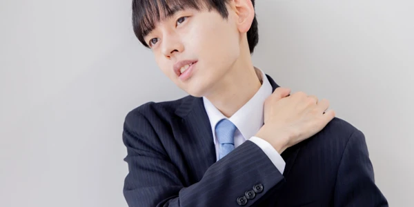 胸郭出口症候群が引き起こす身体への影響